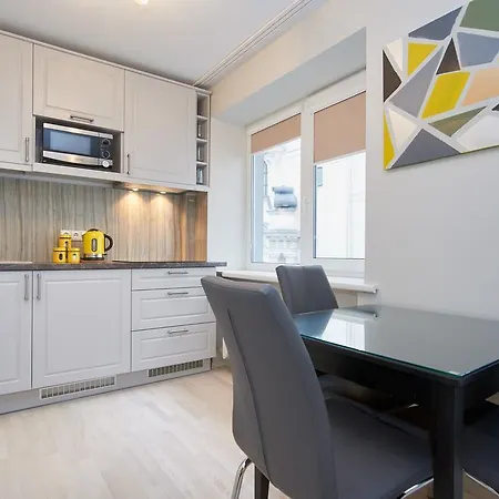Town Hall Apartment