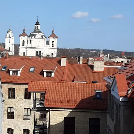 Town Hall Free Parking